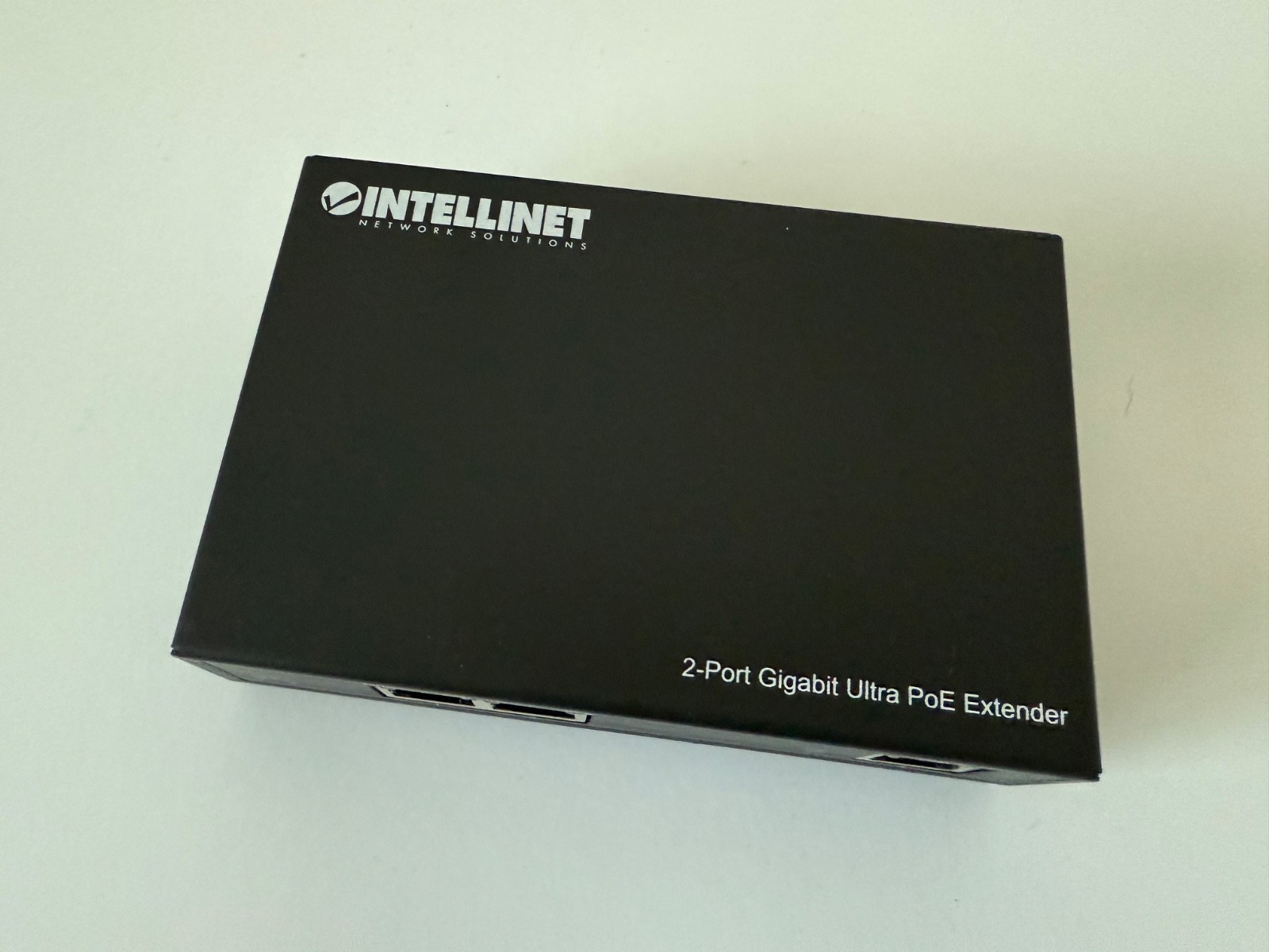 INTELLINET 2-Port Gigabit Ultra PoE Extender (561600)