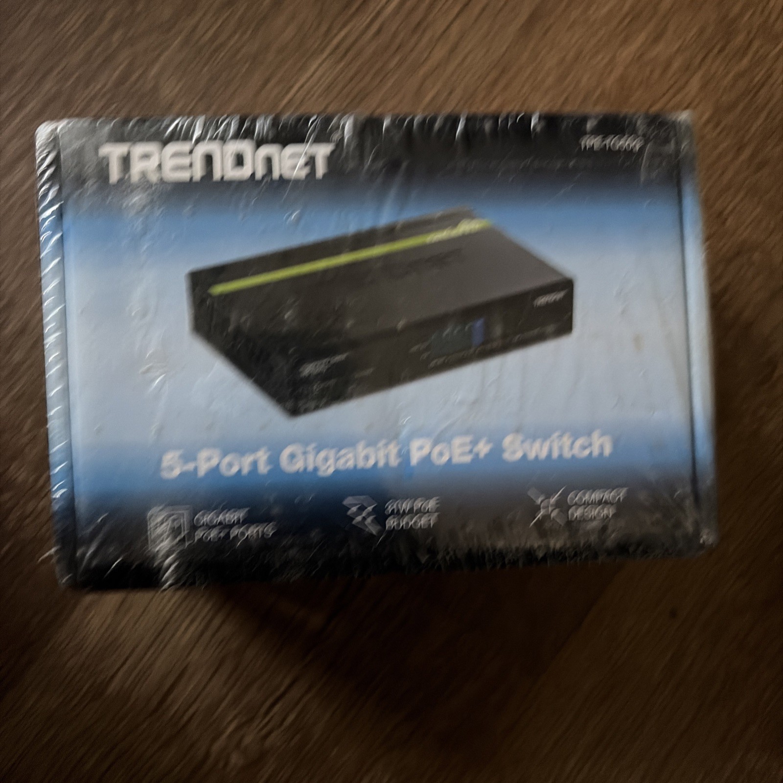TPE-TG52 TRENDnet 5 Port Gigabit PoE+ Switch Sealed Box