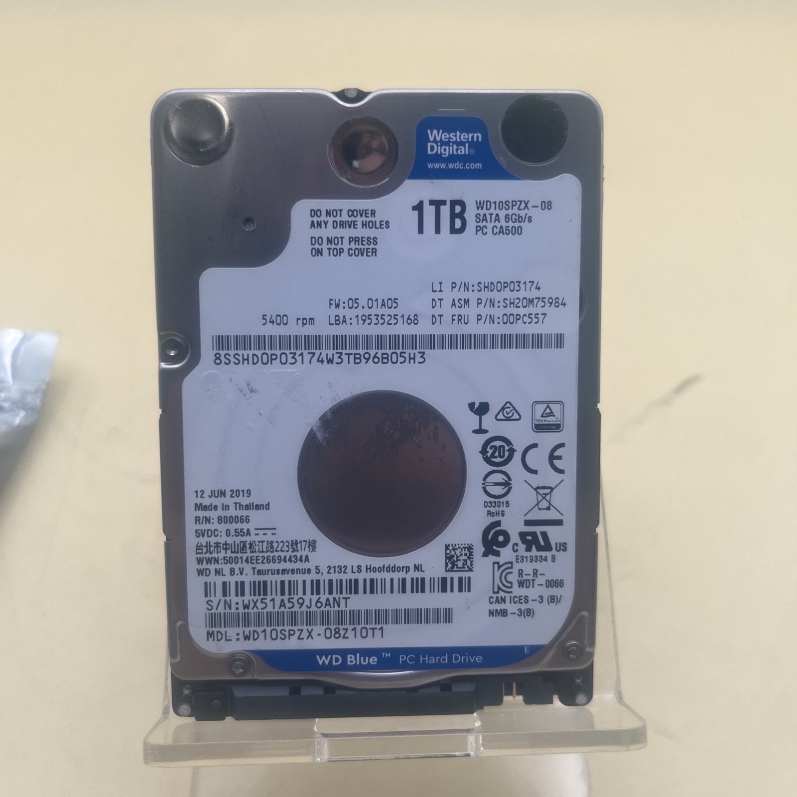 Western Digital Blue PC Mobile Hard Drive 1TB 2.5" SATA III WD10SPZX-08