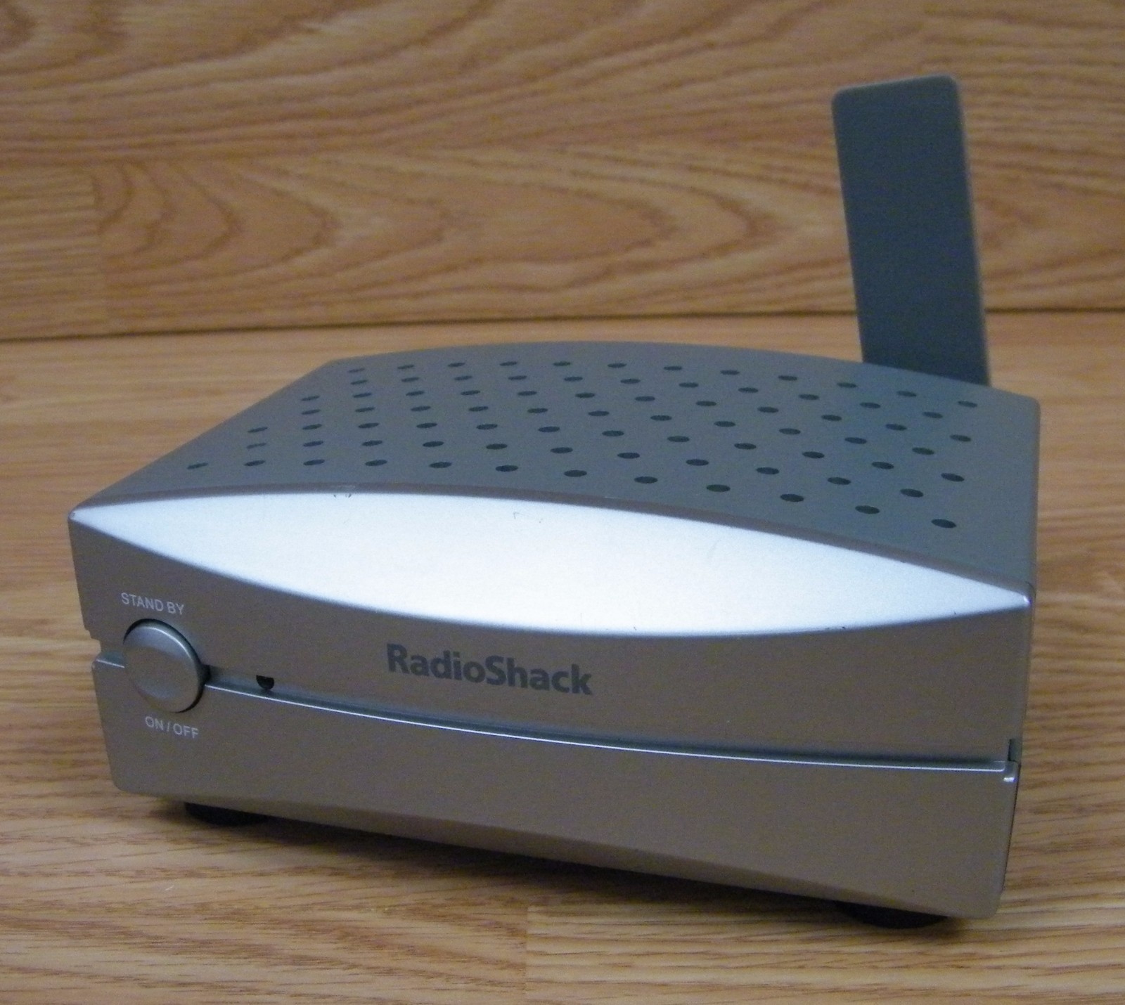 Radioshack (15-1974) Part Digital Wireless Audio Link Transmitter Only **READ** 