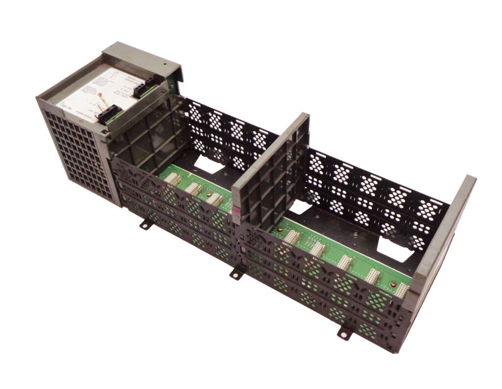 ALLEN BRADLEY 1746-P4 SER A POWER SUPPLY W/ 1746-A10 SER B 10-SLOT RACK *READ*
