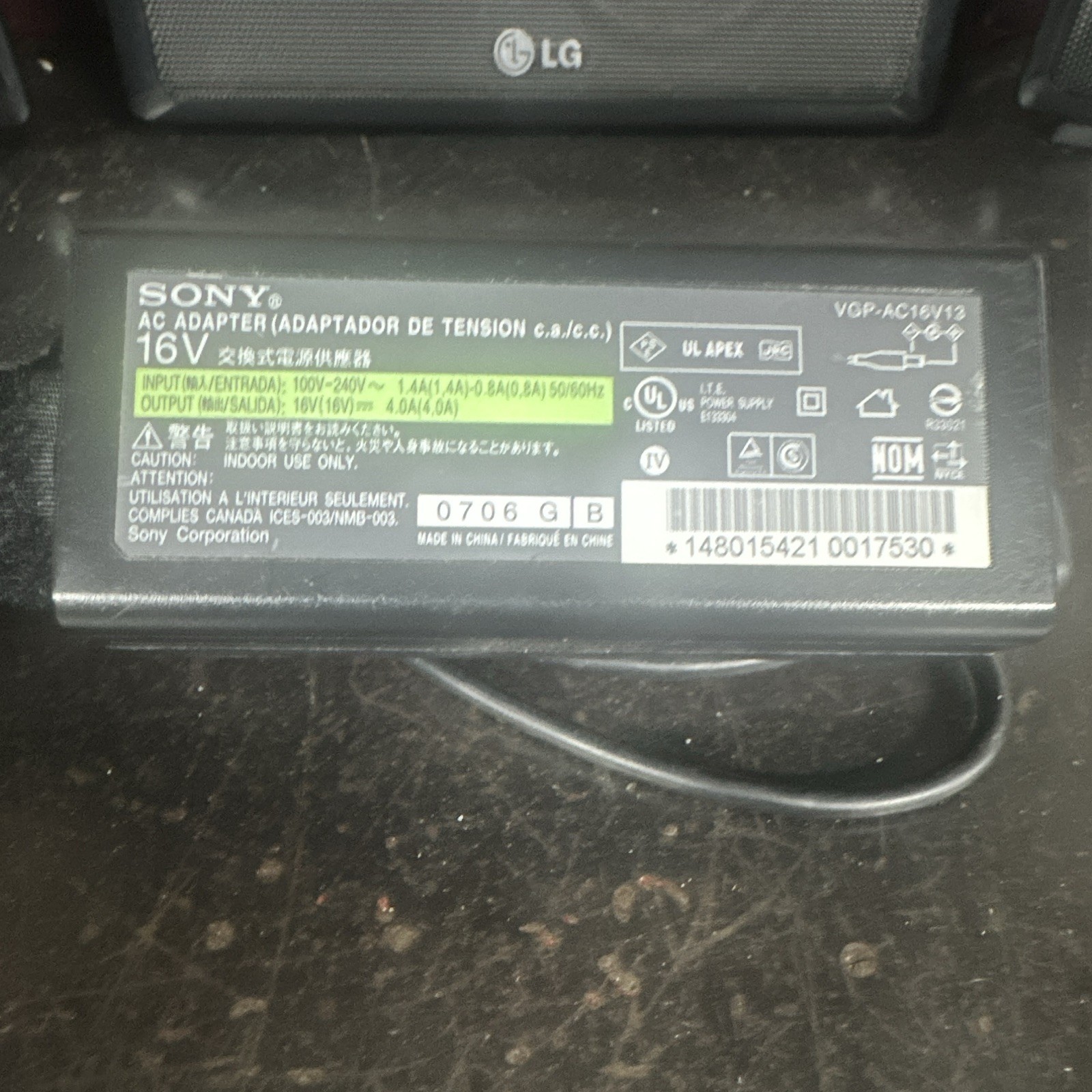 Sony VAIO AC Adapter VGP-AC16V12 16V 4.0A Black Laptop Charger