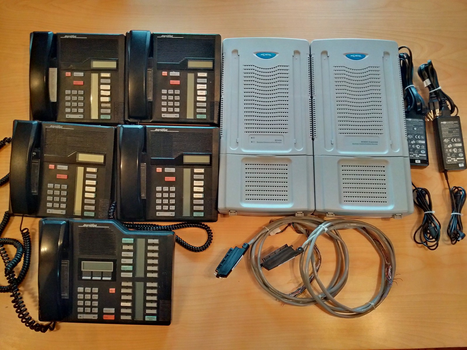 Nortel BCM 50 & EXPANSION UNIT PHONE SYS, NT9T6502E5-03 & NT9T6402E1,M7324,M7310