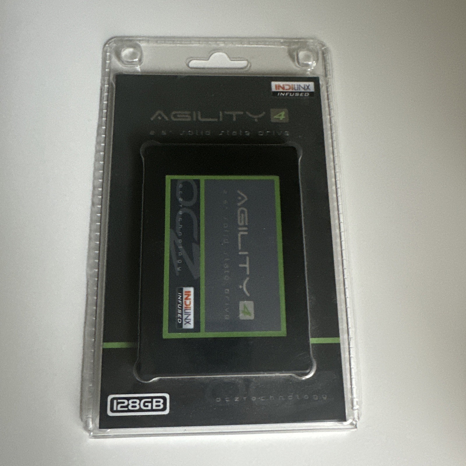 AGT4-25SAT3-128G OCZ Agility-4 128GB MLC SATA 6Gbps 2.5” Solid State Drive