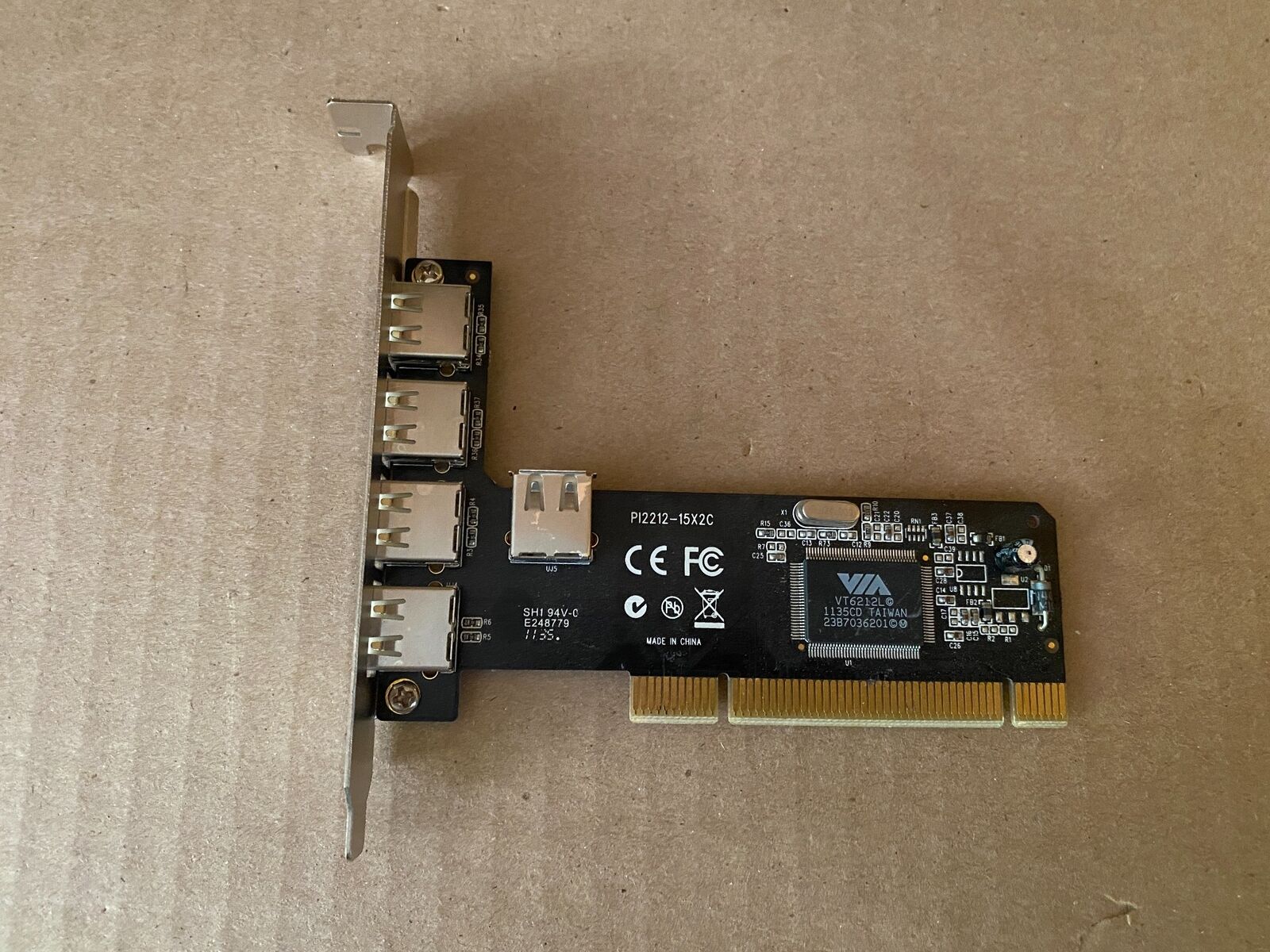 ROSEWILL RC-100 USB 2.0 4-PORT + 1 PORT PCI ADAPTER P12212-15X2C F7-2(2)