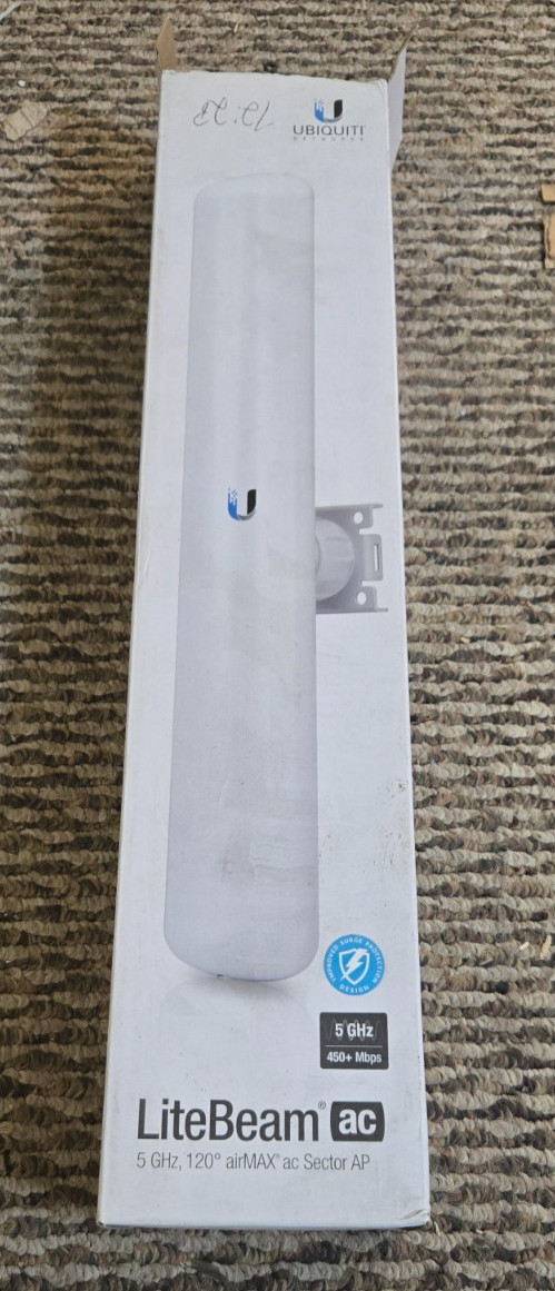 Ubiquiti Networks LiteBeam AC Model: LBE-5AC-16-120-US