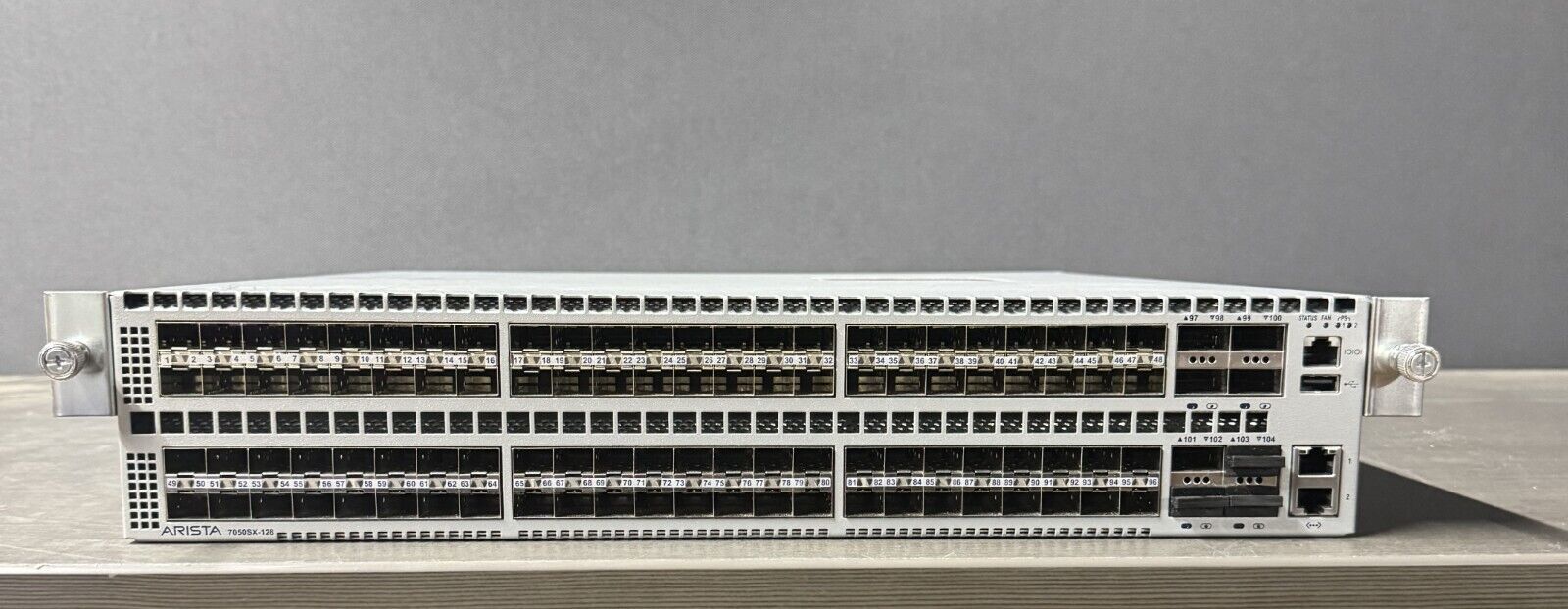 Arista DCS-7050SX-128-F Ethernet Switch  3378