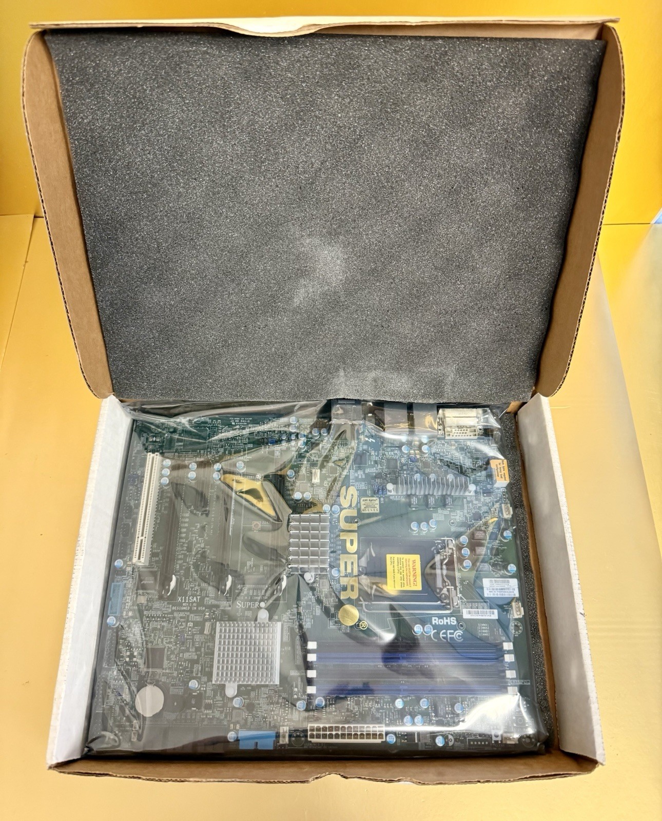 Open Box SUPERMICRO X11SAT Motherboard -No I/O Shield