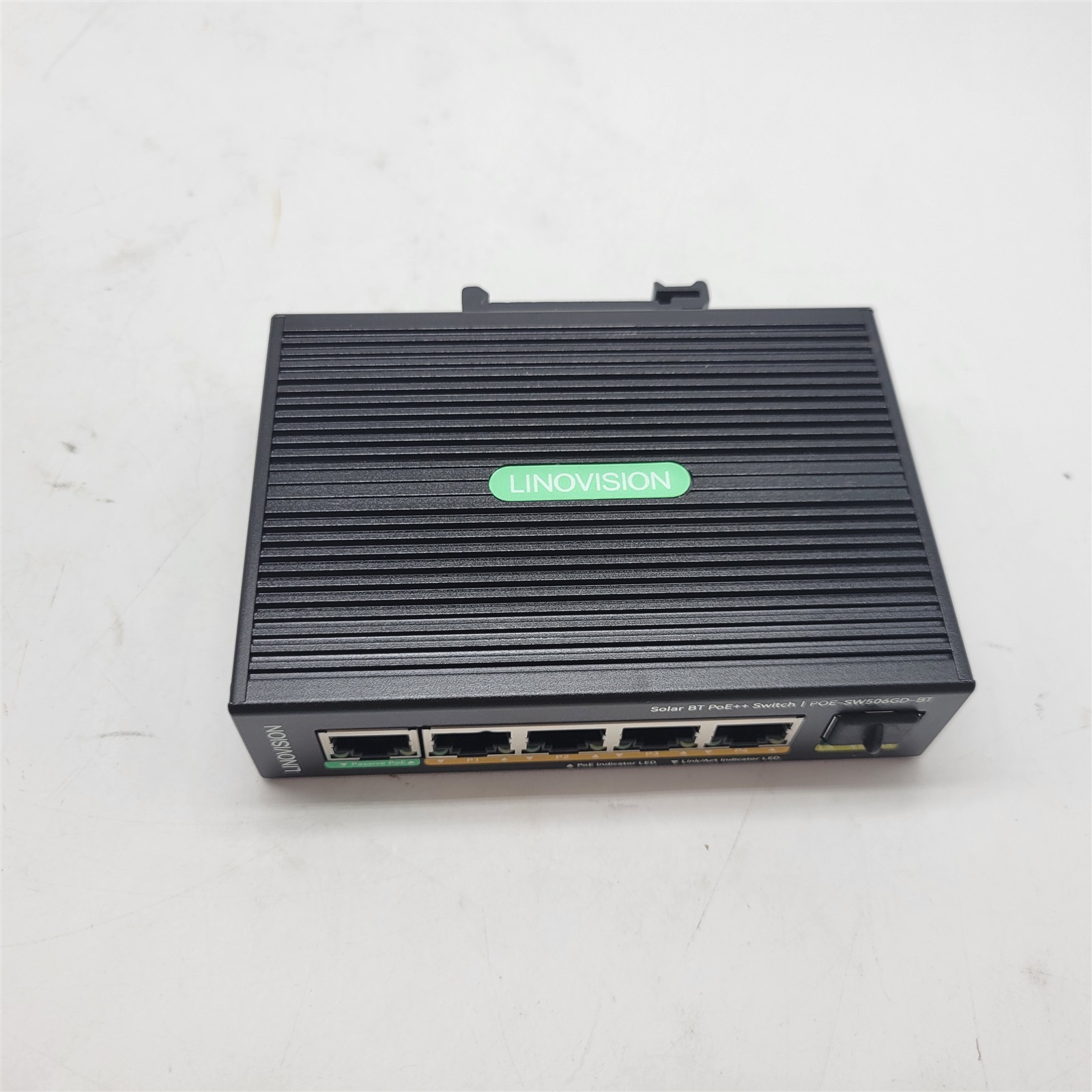 LINOVISION 5-Port Gigabit PoE++ Industrial Switch DC 9-54V POE-SW506GD-BT