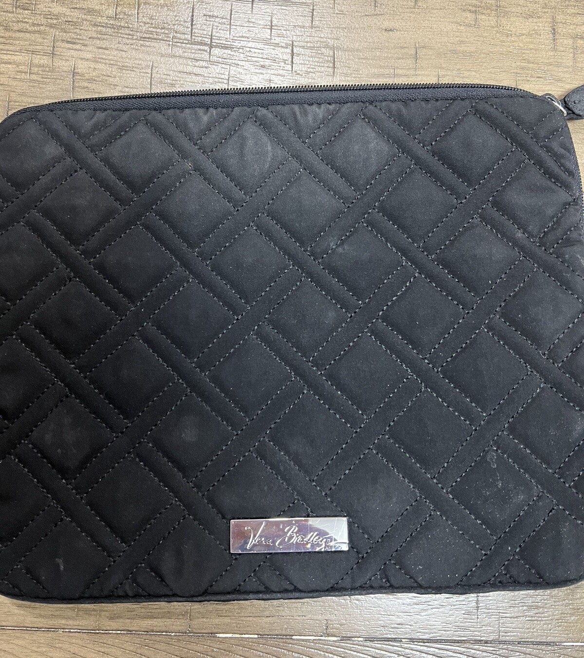 Vera Bradley Laptop Sleeve Black Quilted Tablet Carrying Case 11” e-reader nice