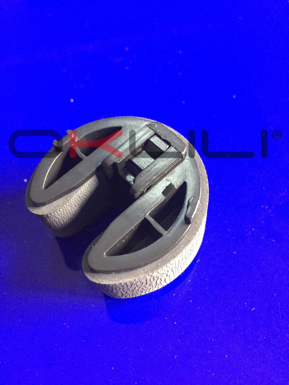 RM1-4426 CC430-67901 HP CM1312 CM2320 CP2025 CP1215 CP1515 CM2320 Pickup Roller
