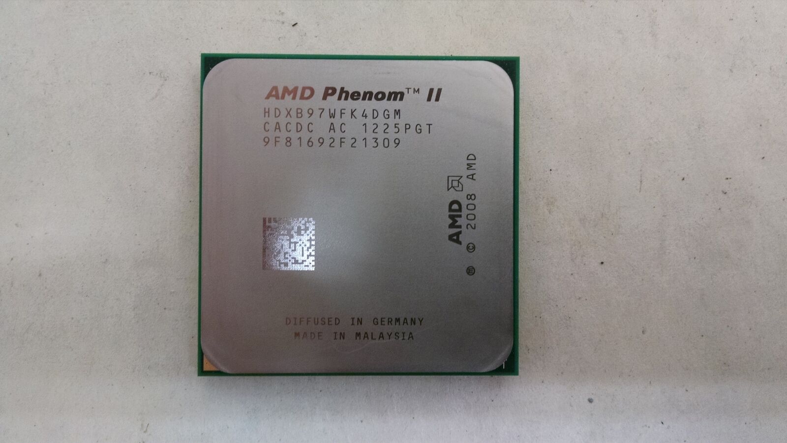 AMD HDXB97WFK4DGM Phenom II B97 Socket AM3 3.2GHz Desktop CPU