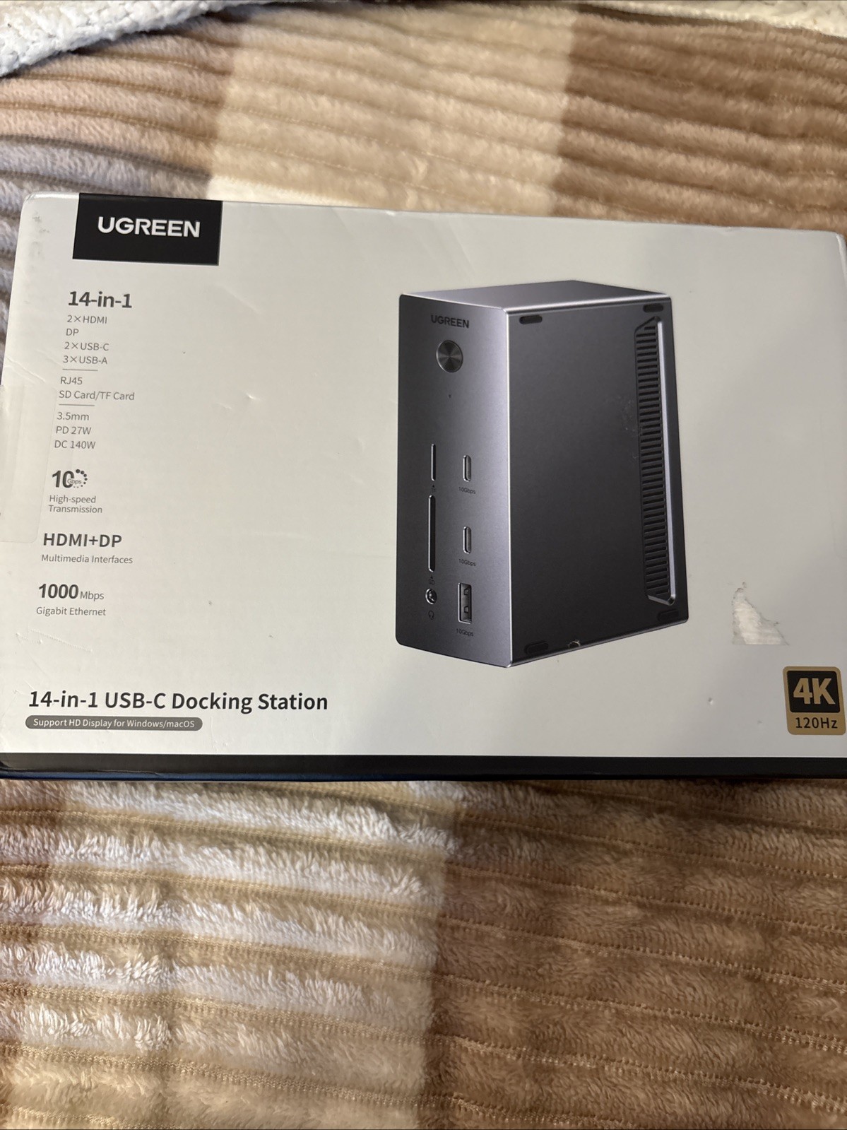 UGREEN 14 in 1 USB C Docking Station 3 Monitors Revodok Pro