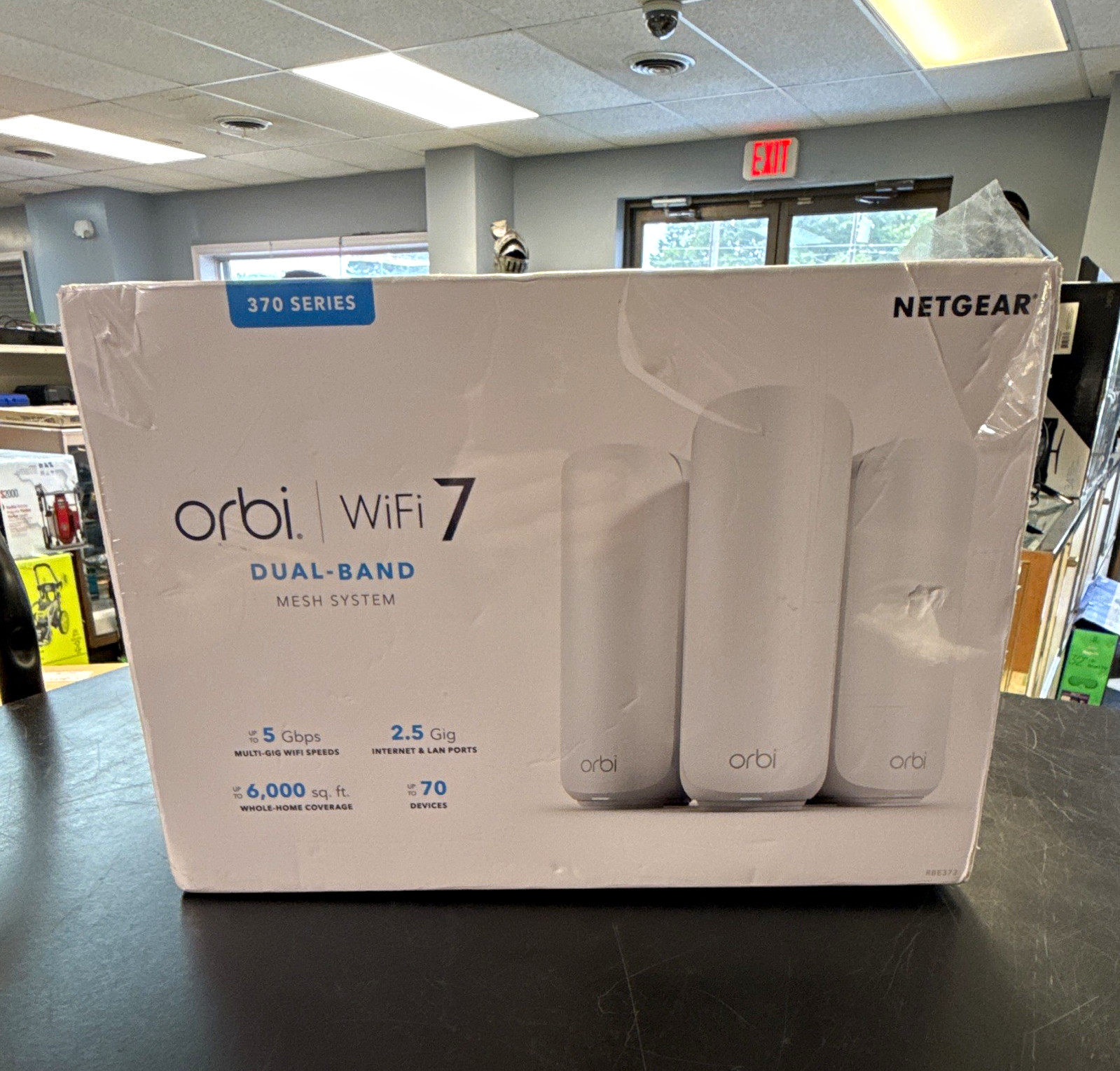 NETGEAR Orbi WiFi 7 370 Series Dual-Band Mesh Router RBE373 2 LAN Ports