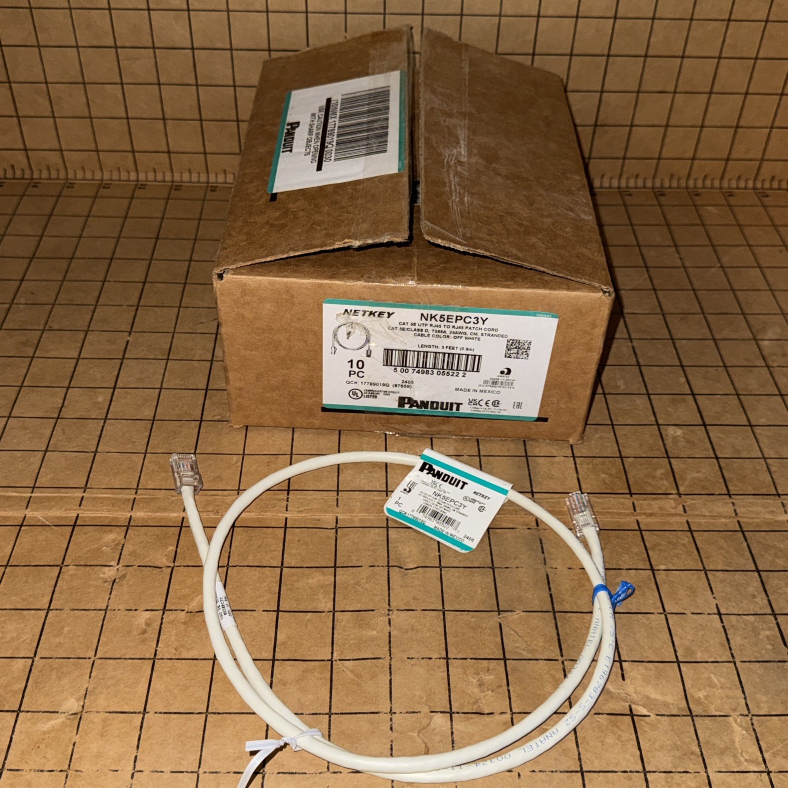 Lot Of 10 Pieces Panduit Netkey NK5EPC3Y Patch Cord Off-White 3 Feet SEALED