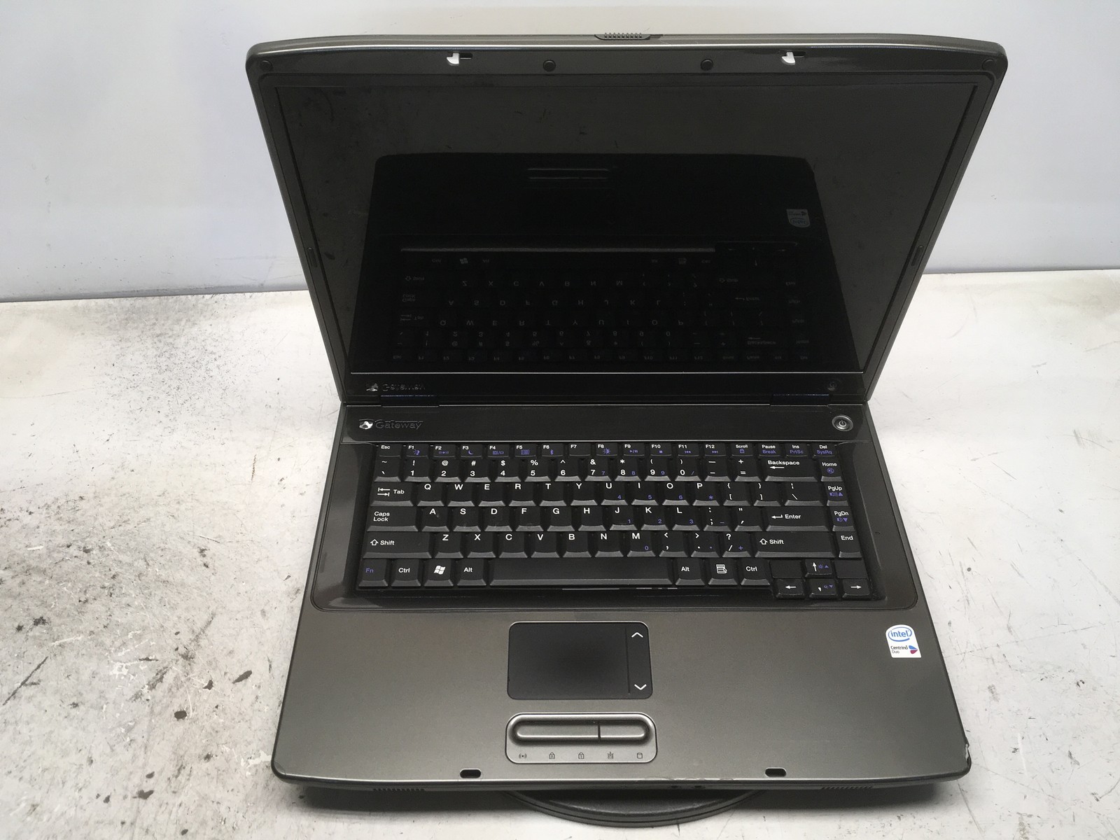 Gateway MA7 Intel Core Duo 1.6GHz No RAM NO HDD No Batt