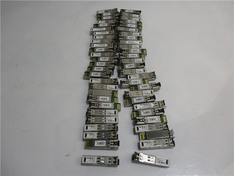 Cisco DS-SFP-FC-2G-SW 10-1821-01 Transceiver Modules Lot of 54