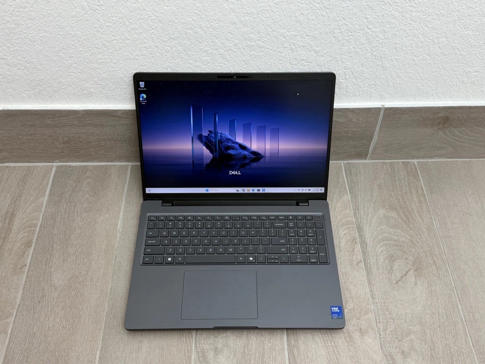 Dell Pro Max 16 MC16250 16" Core Ultra 7 265H RTX PRO 1000 512GB NVMe 32GB RAM