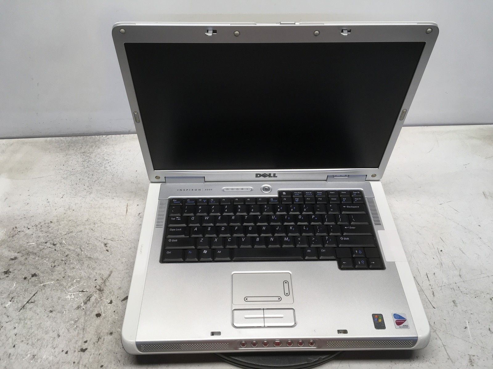 Dell Inspiron 6000 Intel Pentium M 06D8 1.73GHz 1 GB NO HDD No Batt