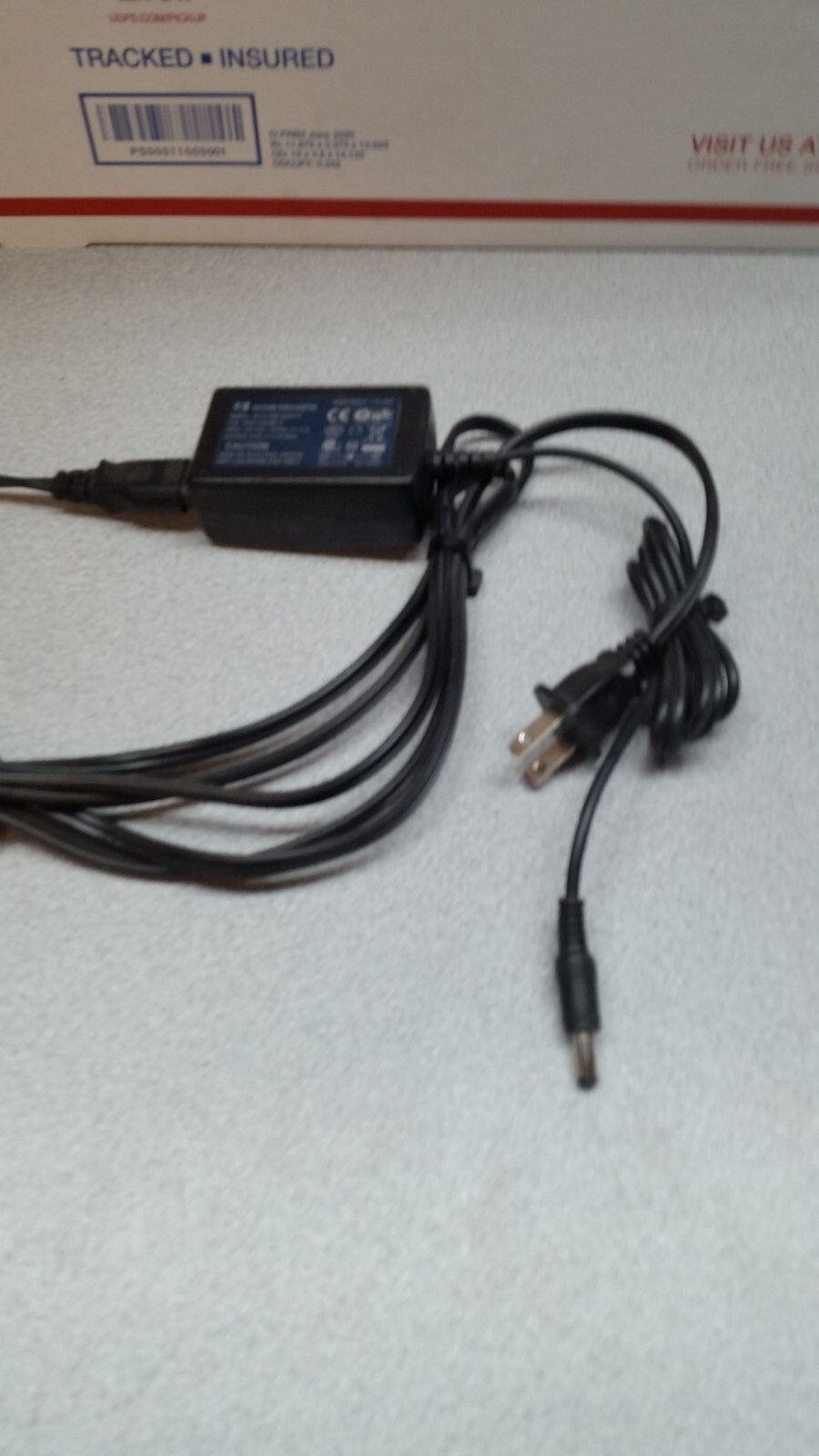 Genuine Fuhua UE15-090150SPA4 Ac Adapter Output 9V 1.5A Power Supply Adapter 