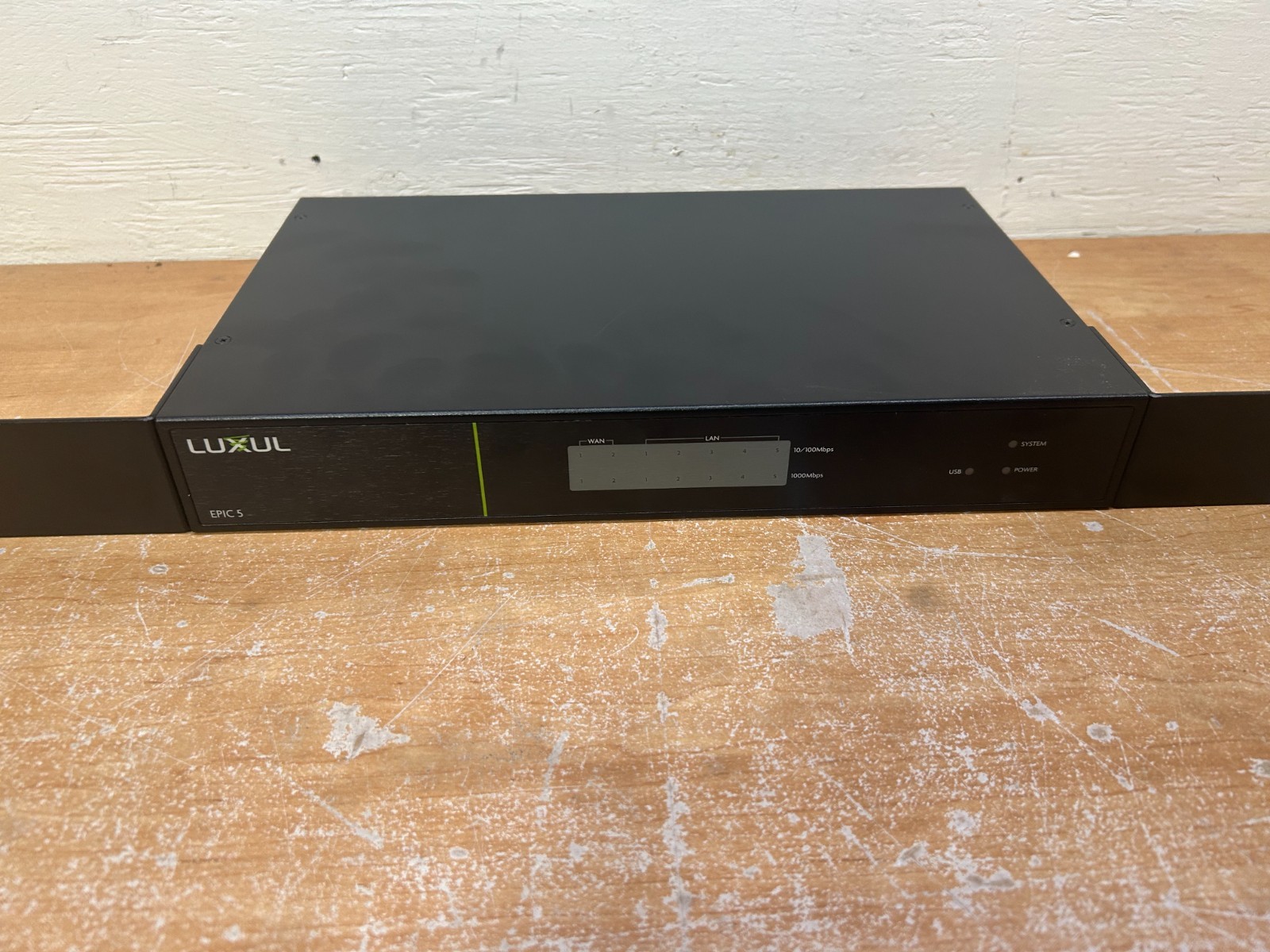 Luxul Epic 5 ABR-5000 High Performance Gigabit Router Dual-WAN VPN Router