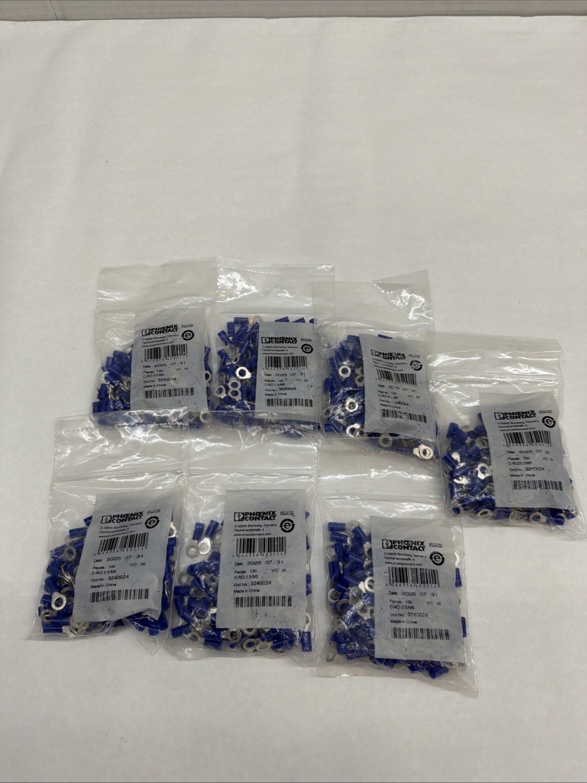 Phoenix Contact 3240024 (7 Bags Of 100)