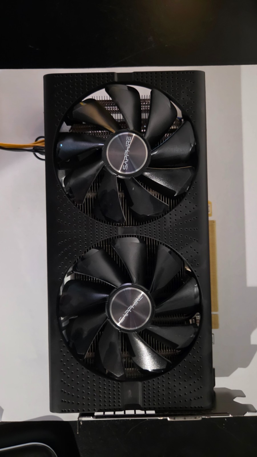 Sapphire Pulse RX 580 8GB GDDR5 Tested Mac Pro Power Adapter Cable