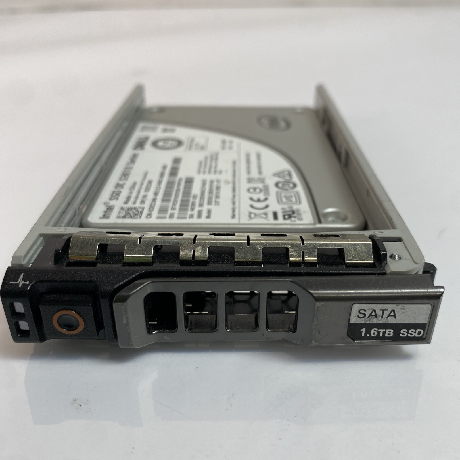 02CC4N Dell Intel DC S3610 1.6TB SATA 2.5in SSD SSDSC2BX016T4R