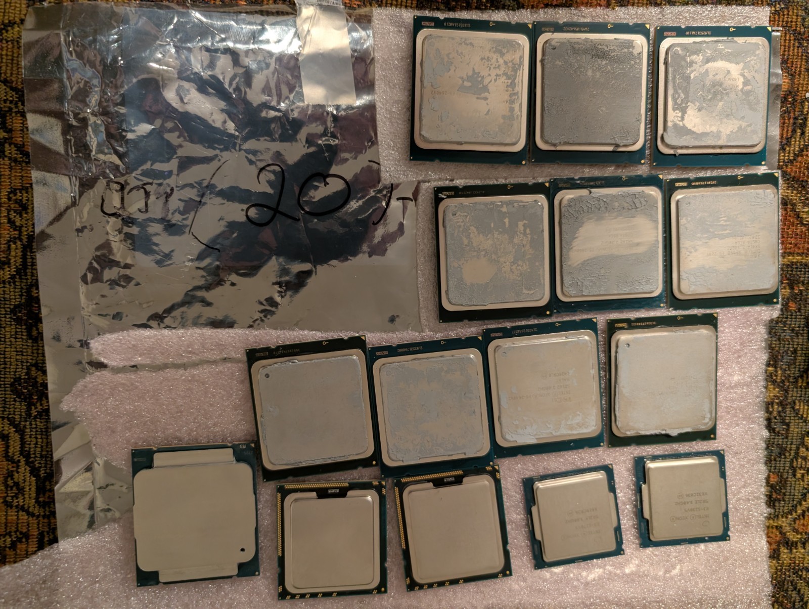 Tested Pulls, 9 Lot of Xeon CPUs — from Dell servers, tested, perfect LGA pads.