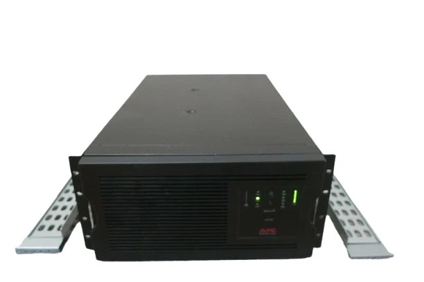 APC Smart UPS SUA5000RMI5U 5000VA 4000W 230V UPS with AP9630 + New Battery Cells