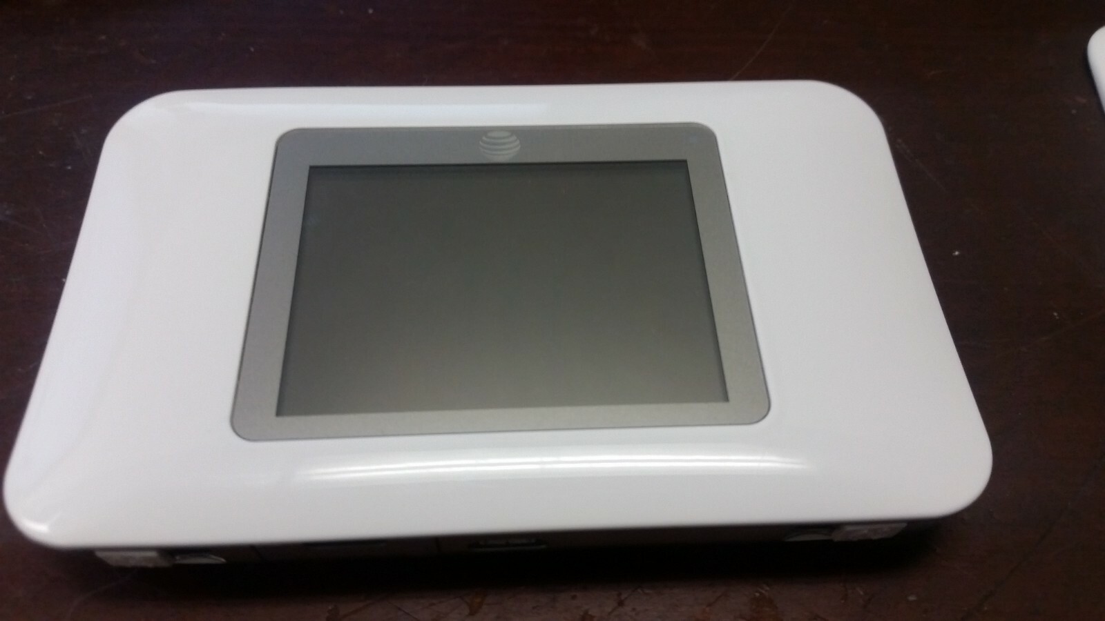 Netgear Unite Air Card 770S 4G LTE AT&T Mobile WiFi Hotspot -No Battery