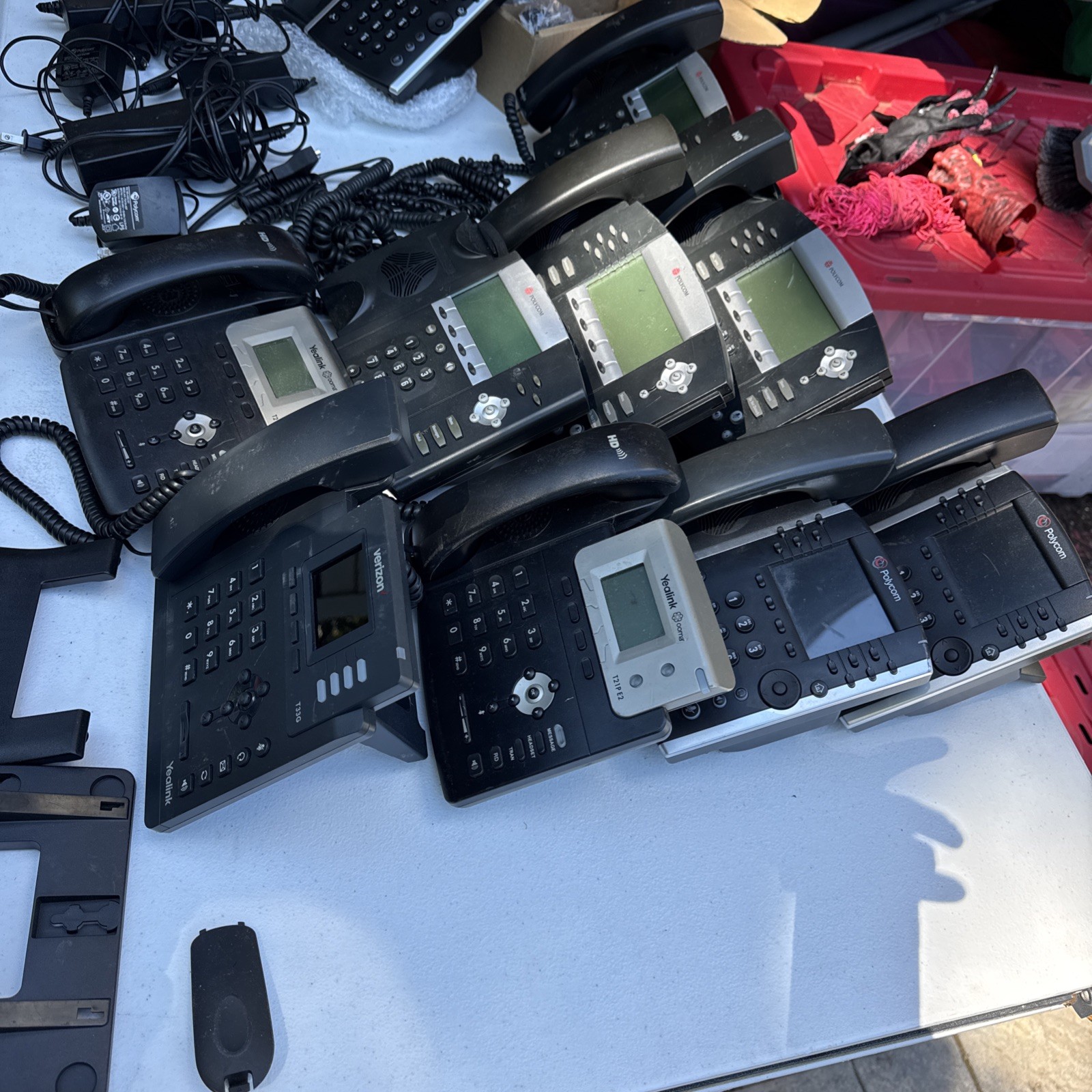 Polycom VVX 400 12-line HD VoIP Phones (8 Phone Lot)