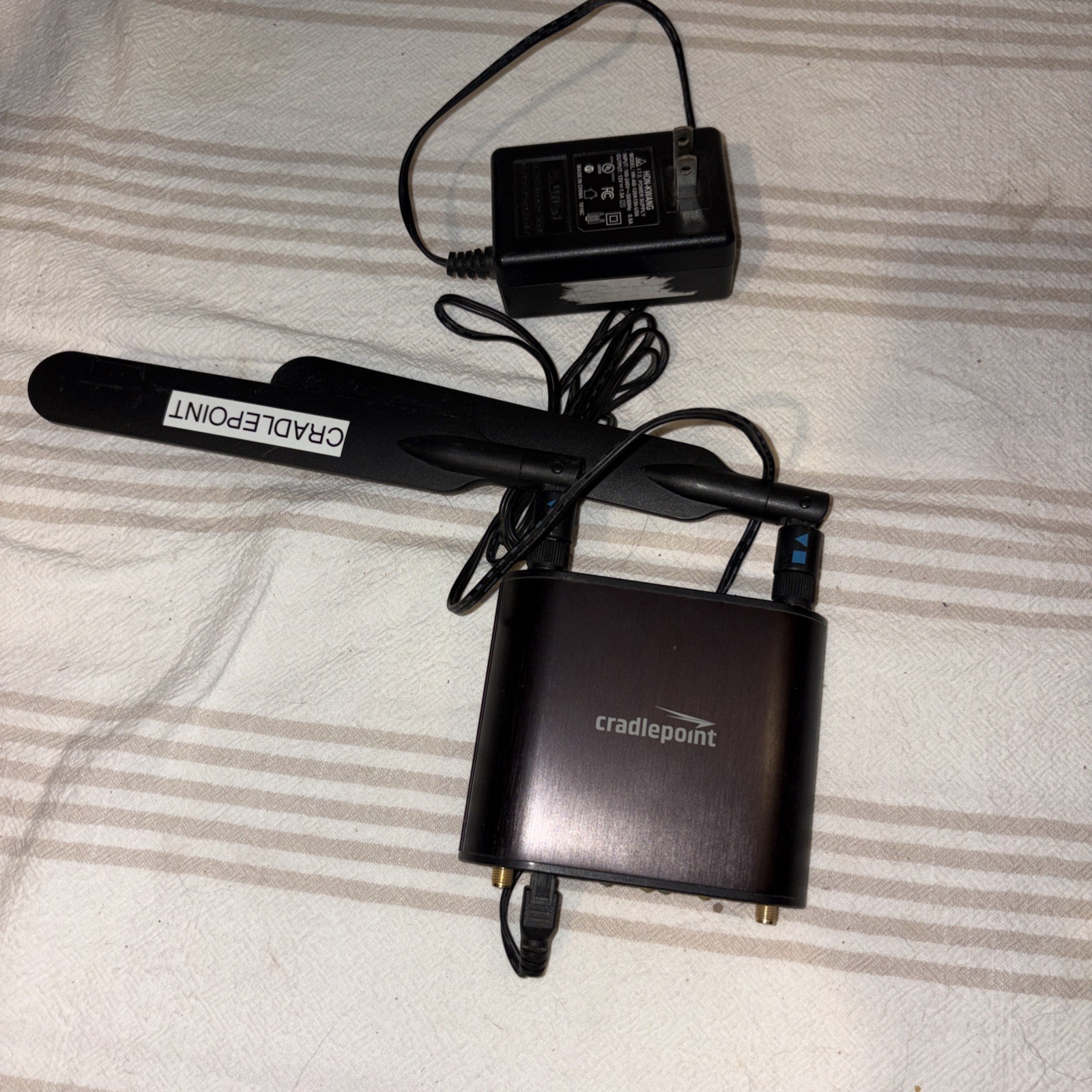 CradlePoint IBR600LPE-VZ Verizon SIM Wireless Router