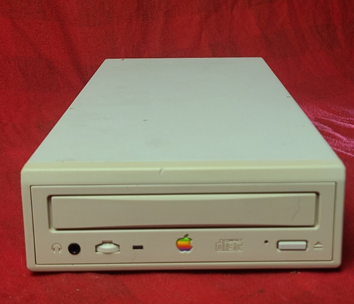 AppleCD 600e CD Drive M3958 1995 Vintage Macintosh