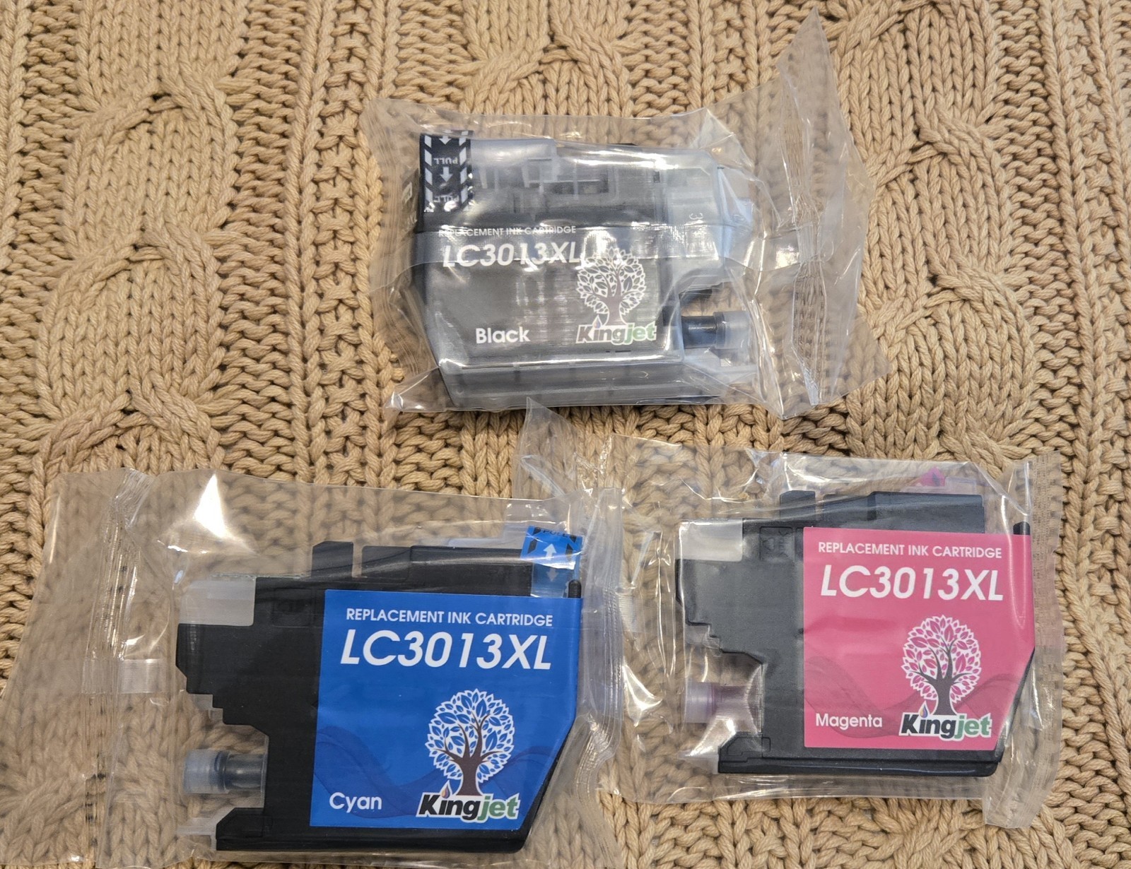 3 Pieces Replacement Ink Cartridge, 2 Magenta, 1 Yellow. Model LC3013XL