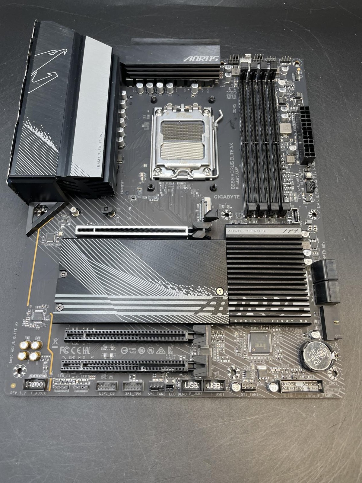 GIGABYTE B650 AORUS Elite AX AMD B650 ATX Motherboard with DDR5 PC1726819