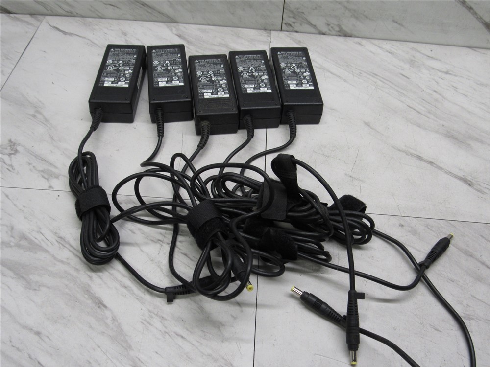 Lot of 5 Delta ADP-65JH 19V 3.42A AC Power Supply Adapters Mini Yellow Tip