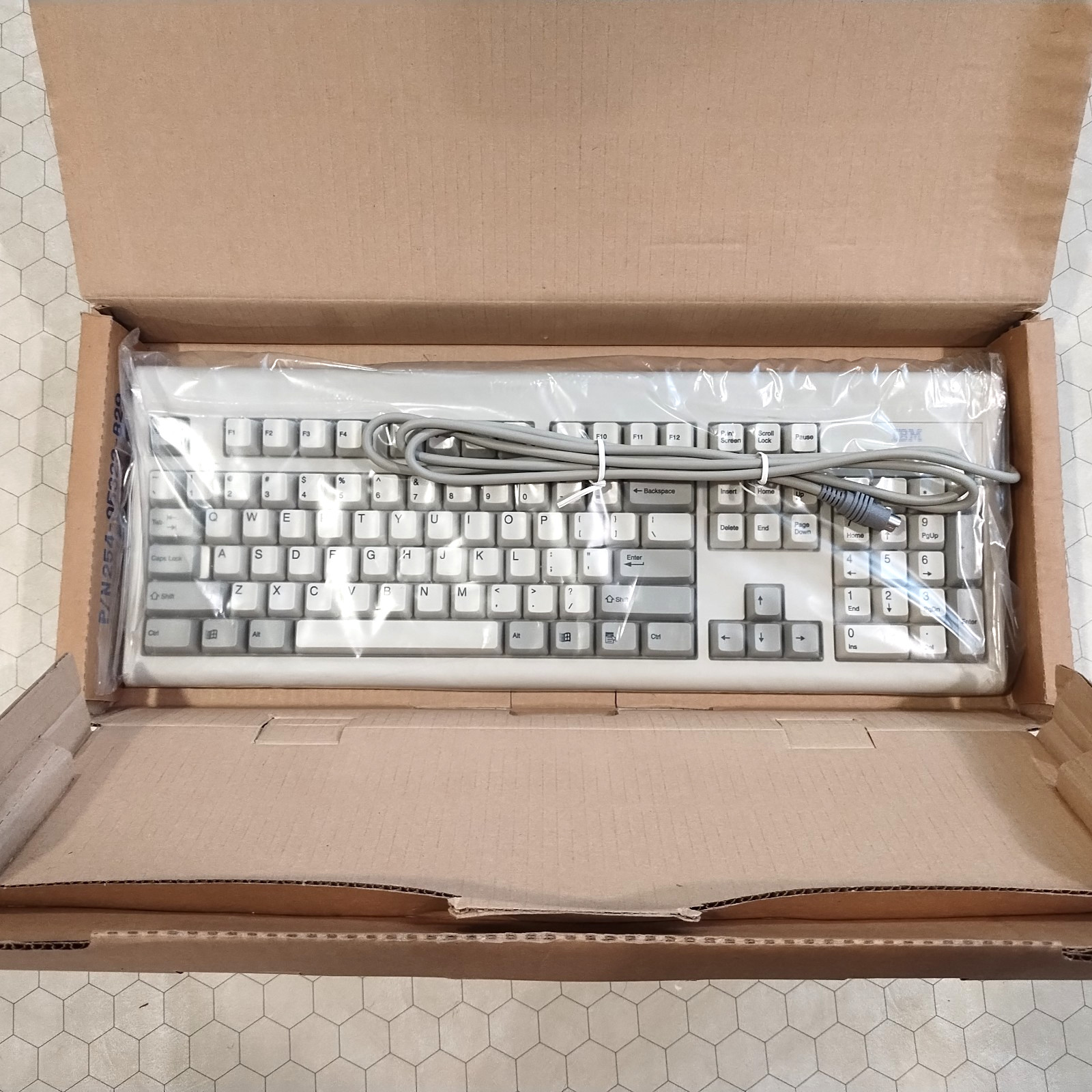 IBM KB-8923 Keyboard, Thailand, NEW IN ORIGINAL BOX