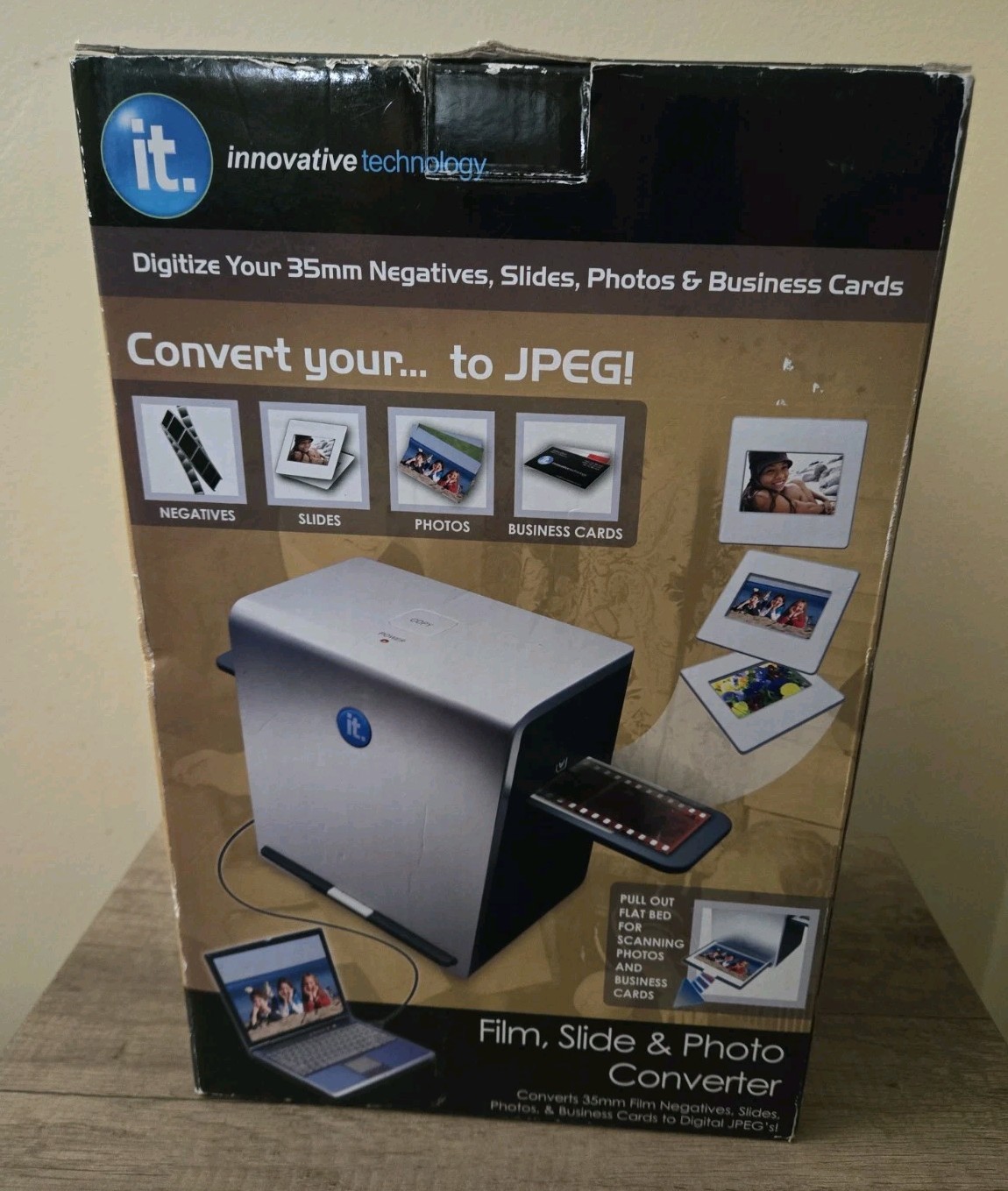 Brand New Innovative Technology 35mm Negative Film and Slide Converter to PC