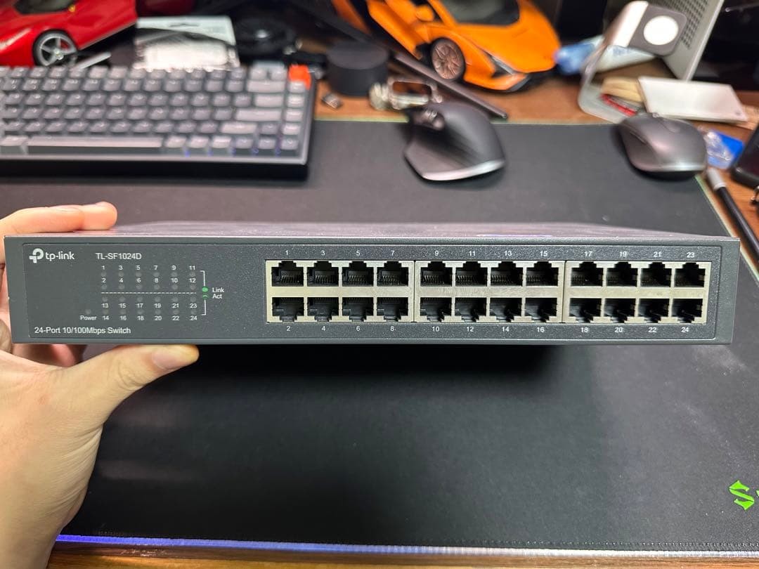 TP-Link TL-SF1024D 24-Port Ethernet Network Switch 10/100 Mbps Unmanaged