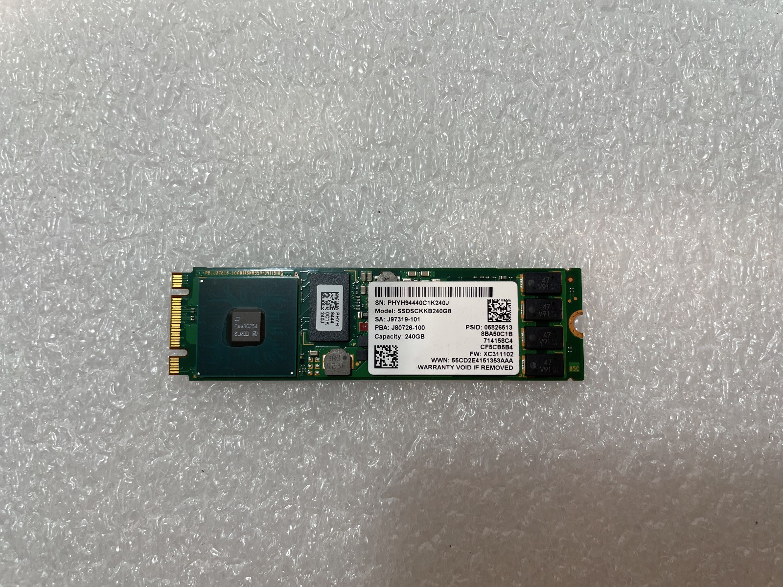 Intel SSDSCKKB240G8 240GB M.2 2280 SSD