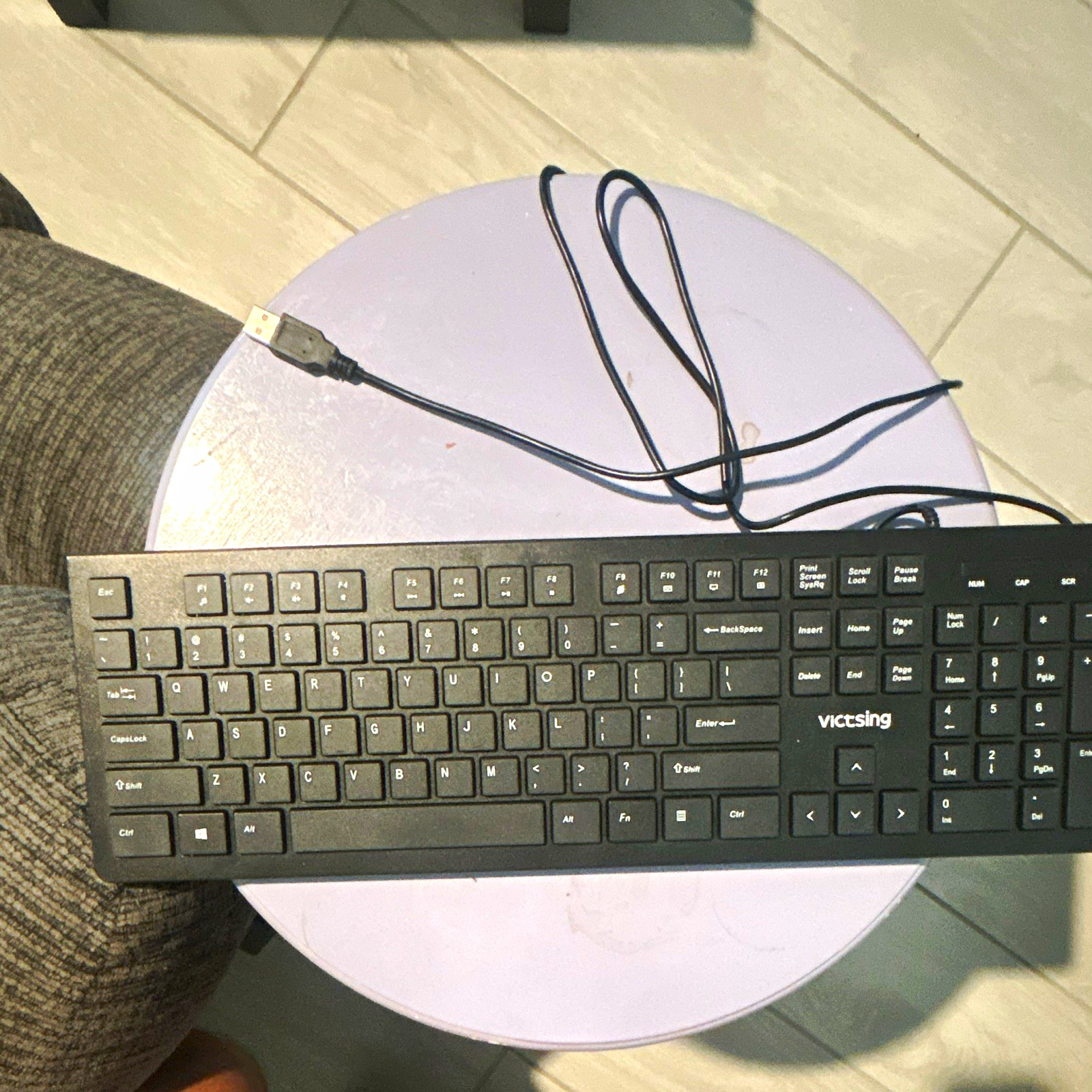 VicTsing PC206A Wired USB Full-Size Keyboard Black English QWERTY