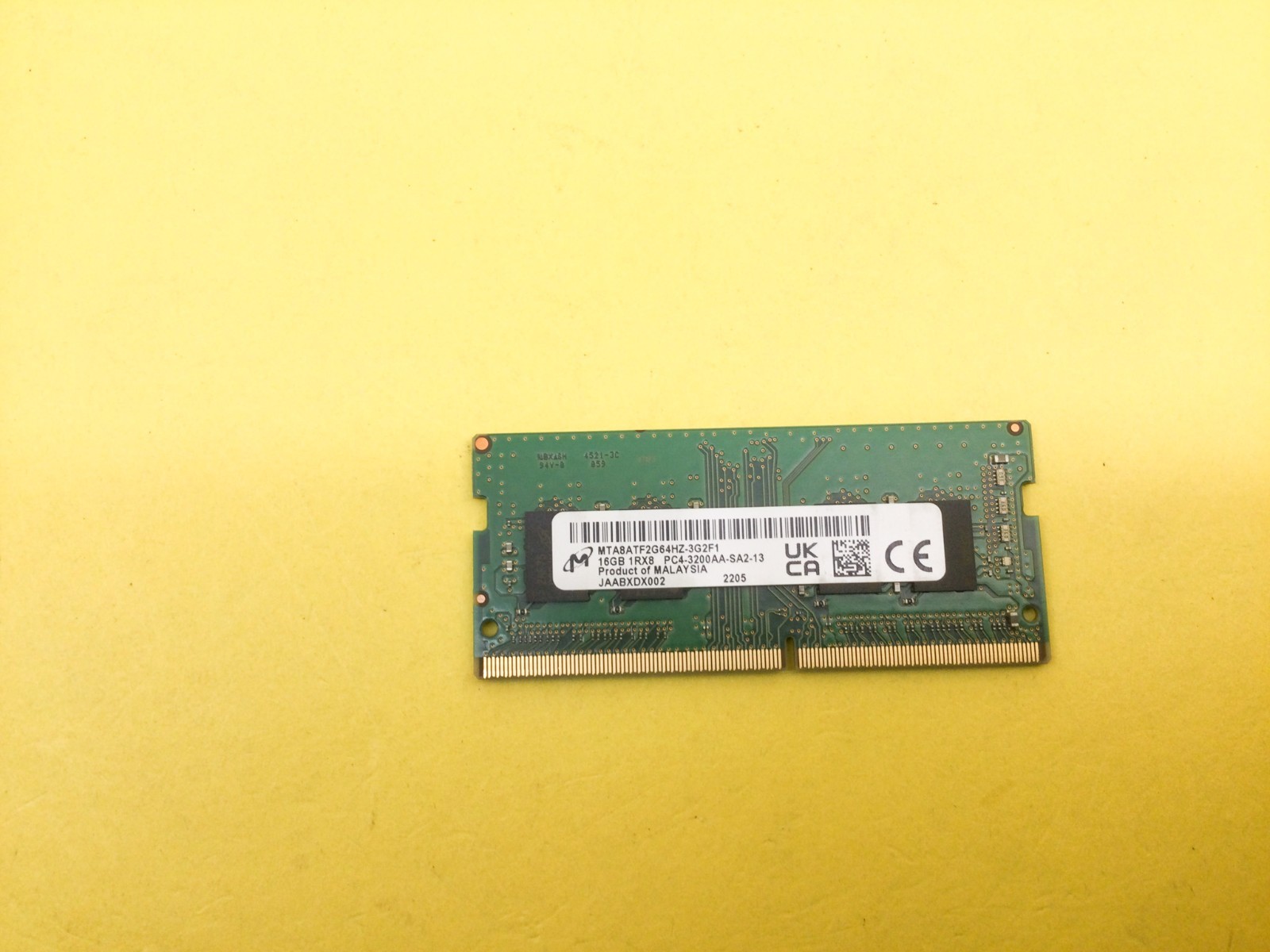 Micron 16GB 1Rx8 PC4-3200AA DDR4 SODIMM Laptop Memory MTA8ATF2G64HZ-3G2F1