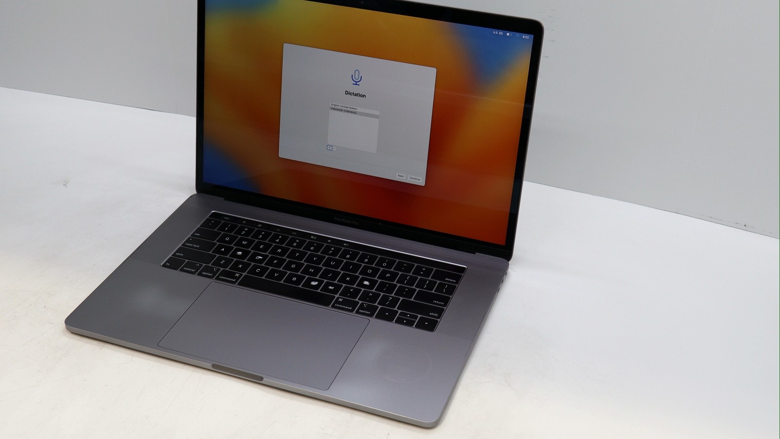 Apple Macbook Pro 15" i7-8750h 16GB 256GB NEEDS REPAIR