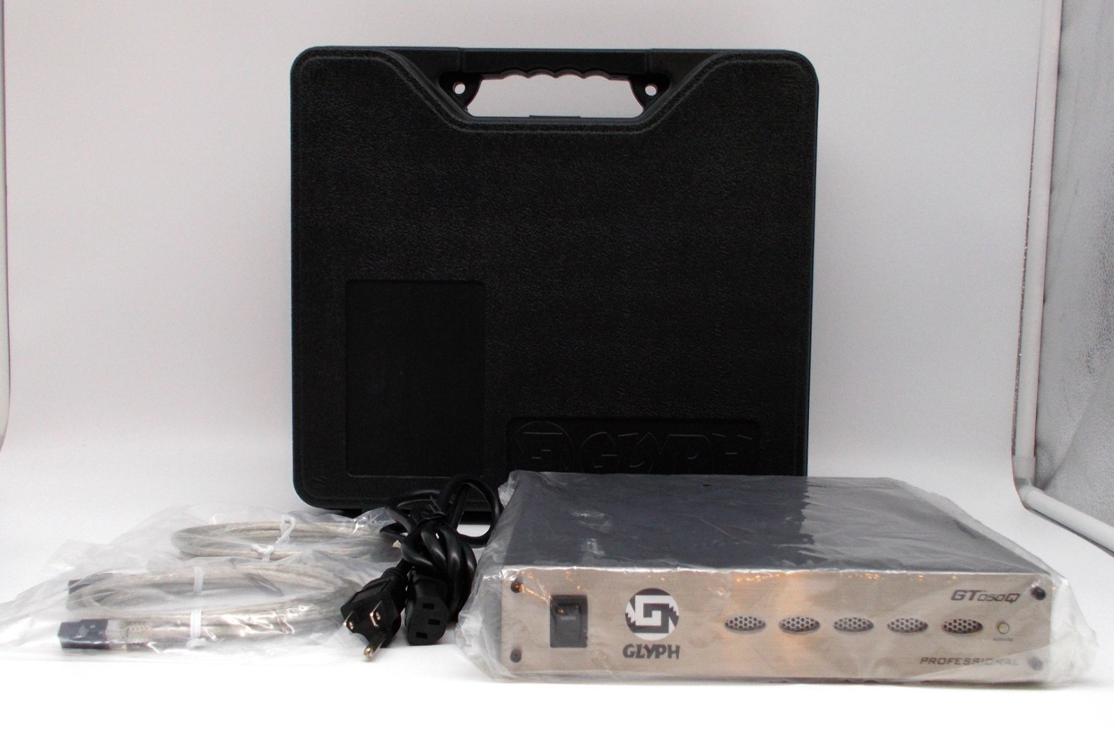 Glyph GT050Q 500 GB Professional External Hard Drive with Case ~ Open Box