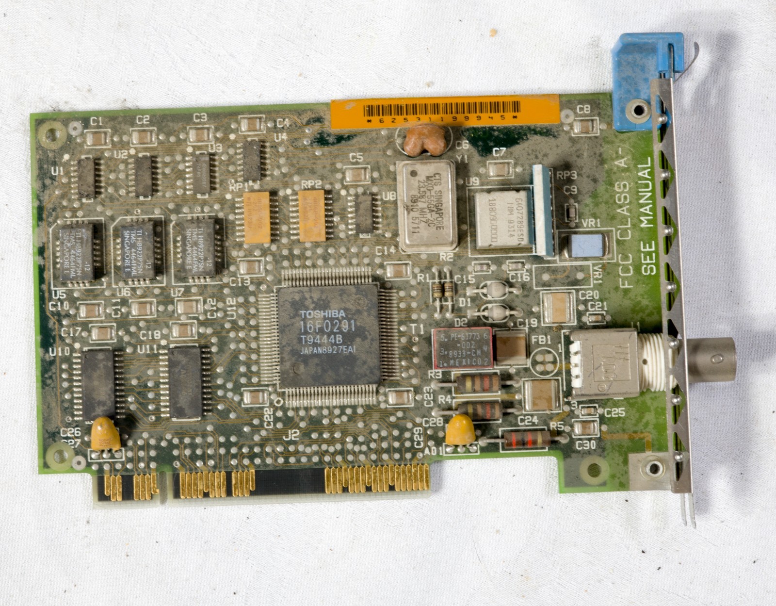 Vintage IBM 3270 connectivity card 16 bit Microchannel 26F0189 ISAC16