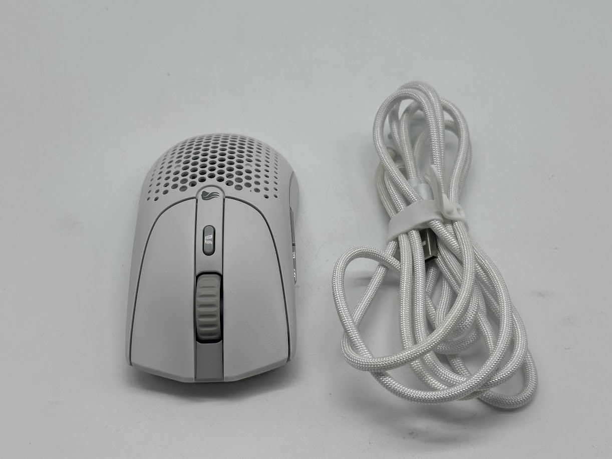 Glorious Model O Wireless V2 - Matte White - TESTED - NO DONGLE