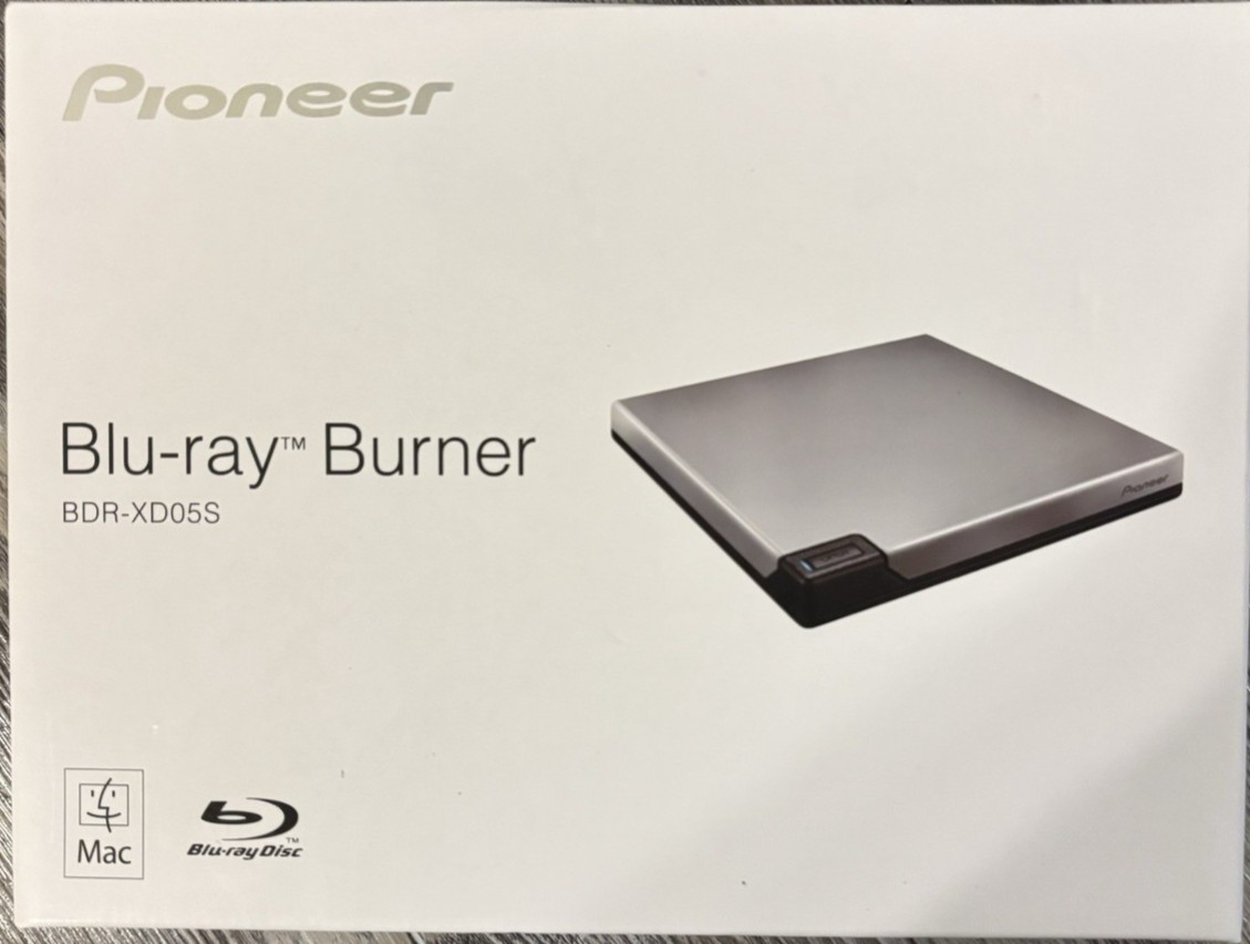 NEW Pioneer Electronics USA Slim External Blu Ray Drive BDR-XD05S Silver
