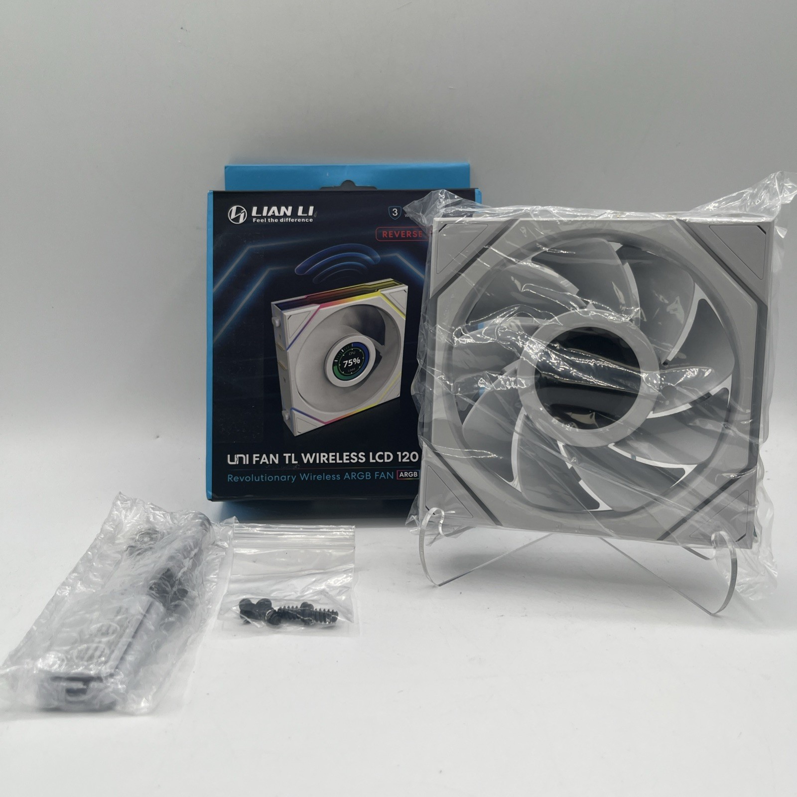 Lian Li UNI FAN TL120 LCD Reverse Blade Wireless 120mm Case Fan - White