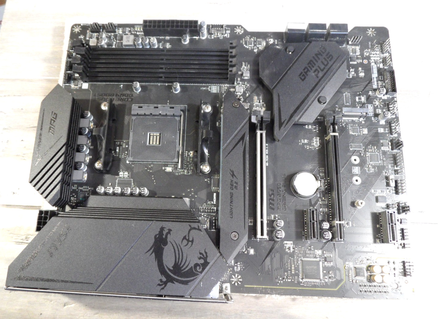 MSI MPG B550 GAMING PLUS  Motherboard AM4 With I/O